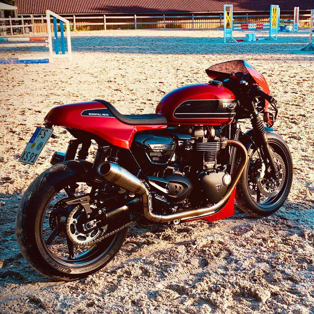 Rennstall Moto Co9090243831363_n.jpg