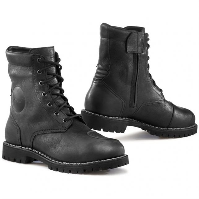 bottes-moto-tcx-hero-gore-tex.jpg