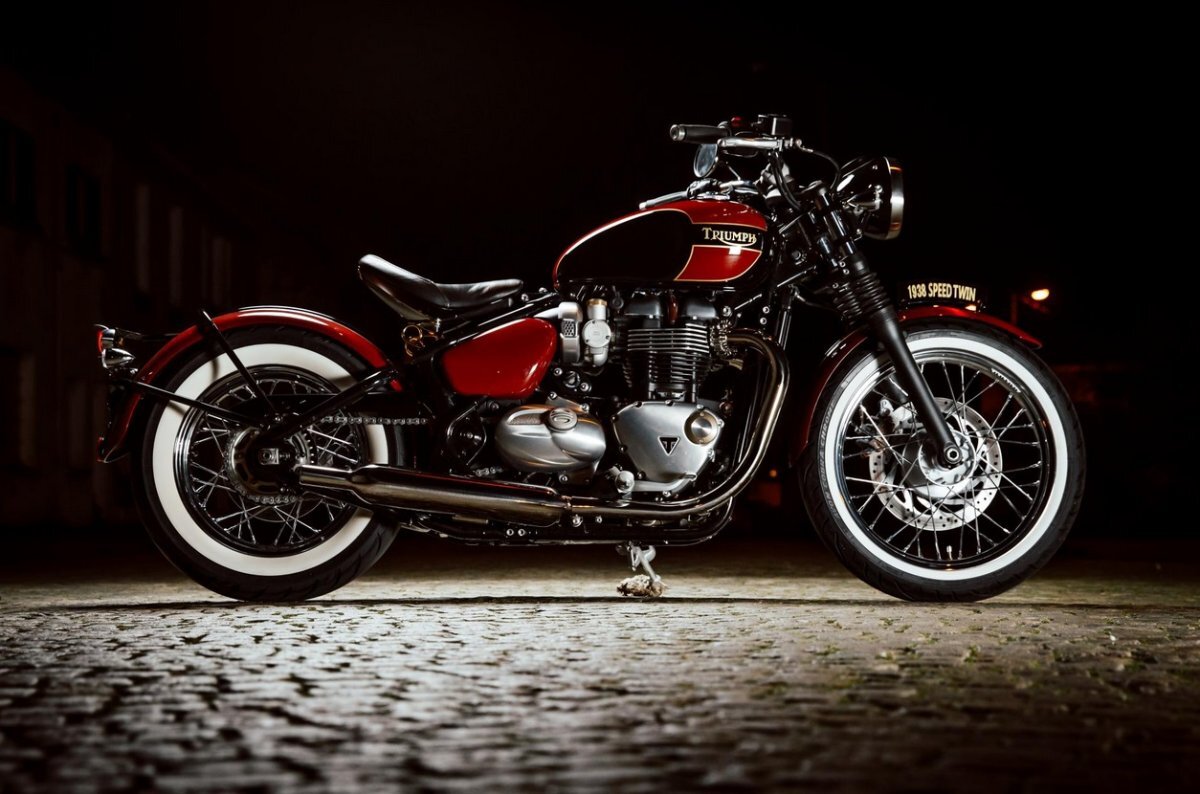 Triumph Lanester , Bobber classic- Speed Twib 1938.jpg