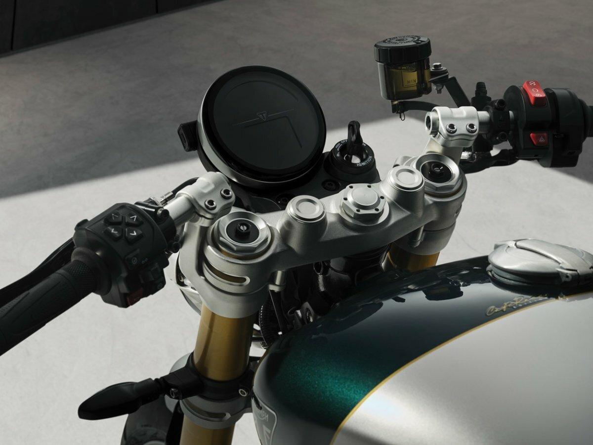 Speedtwin1200_Caferacer_MY26_09_MP_y7tr2b.jpg