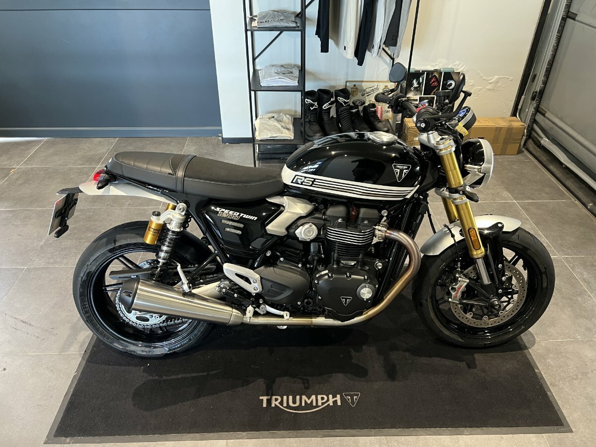 photo-annonce-triumph-speed-twin-1200-rs_686e26e8bbfe6516098010.jpg