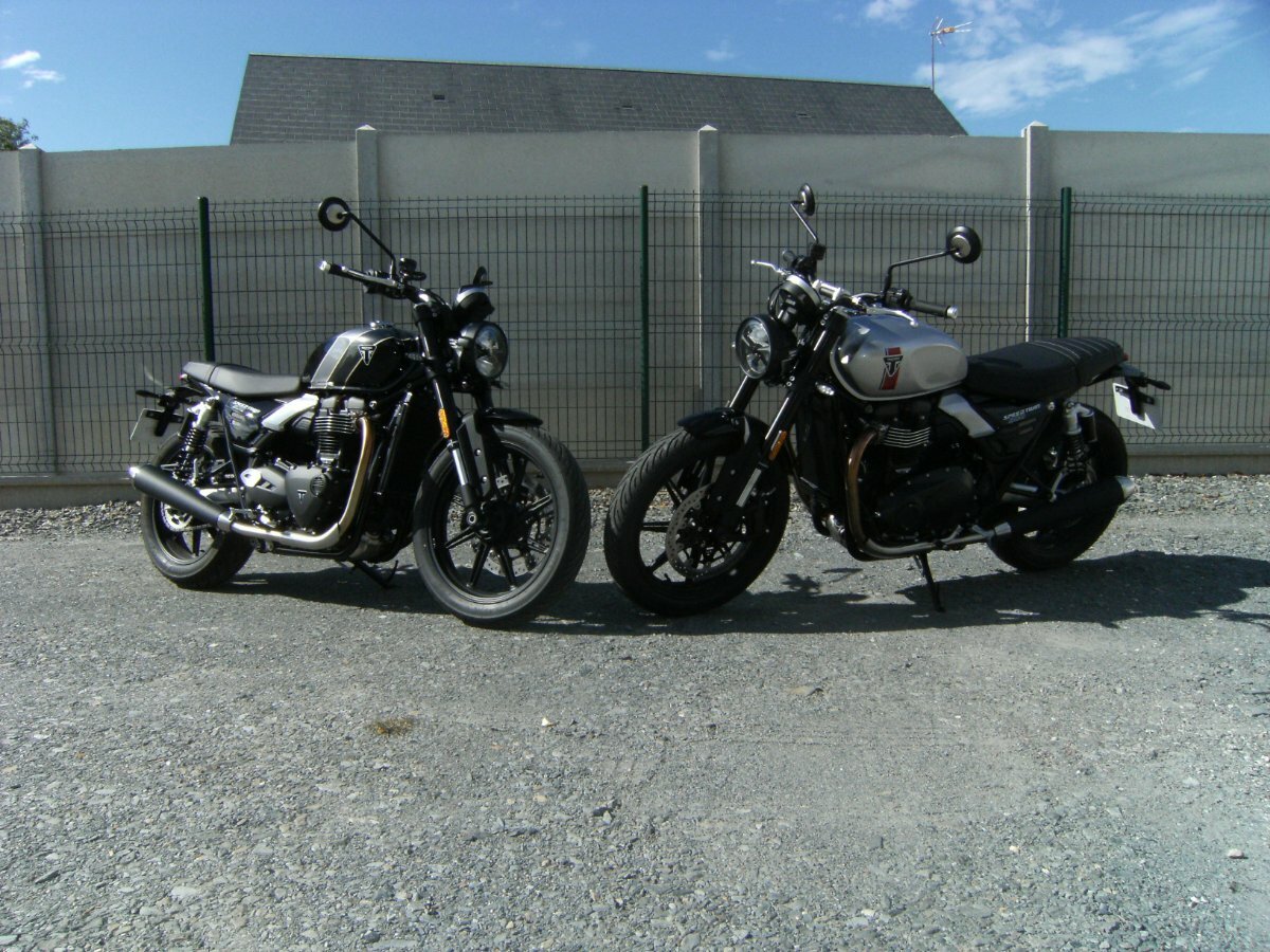 Triumph Speed Twin 900 16.06 (3).JPG