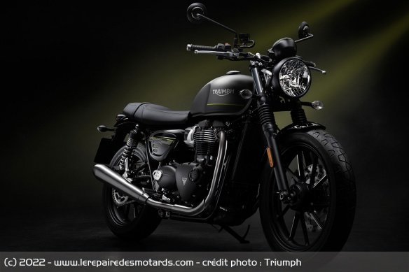 moto-triumph-speed-twin-900-silver-ice-matt.jpg